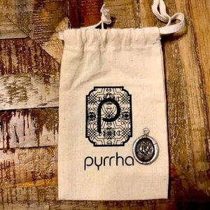 SALE ‼️ 24h only - Pyrrha Pax Amore pendant